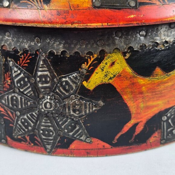 Vintage Round Middle Eastern Wooden Spice Box Hand Carved Hand Painted - Picture 12 of 16